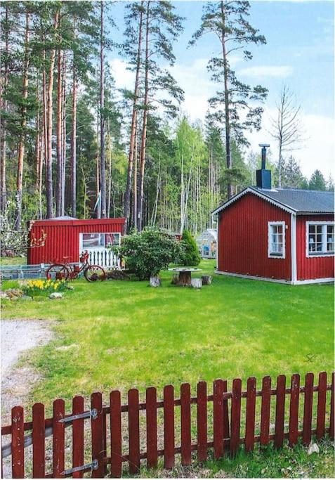 Eden Villa Orebro Exterior photo